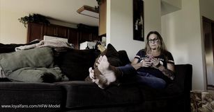 Cum Get Close To My Feet - LaCreme
