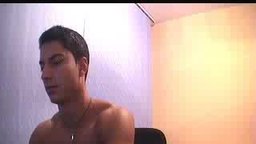 Fernandes Private Show