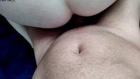 mi mujer encantada con el pene de mi mejor amigo