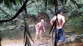 grupal na floresta