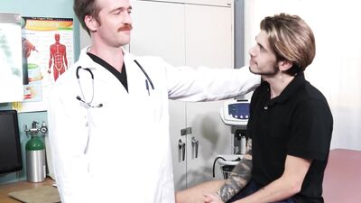 Kinky doctor seduces his patient and fucks his tight throat