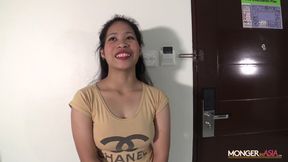 Busty housemaid blows the boss