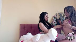 transgender teenagers amber alisson and canela roommates lesbian friendship