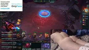 Nerdyluna98's Solo Livestream: Intense Orgasm with Toys and Gaming Fun