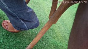 Ebony MILF with Pretty Feet at Saturday Party in Salamander