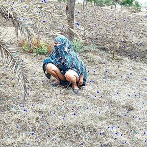 Komal, you are weeping on the side of the road like this, people&#039;s land stands up, doesn&#039;t it?