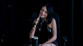 Come&ccedil_ou como garota de programa, era muito gananciosa, se considera dominatrix, e quando contou para a fam&iacute_lia... - Paty Raven (WATCH ON: SHEER/RED)