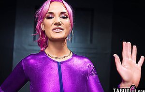 Big ass MILF pornstars Siri Dahl and April Olsen amazing anal threesome