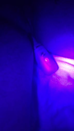 Wax play with trans amateur using a vibrator