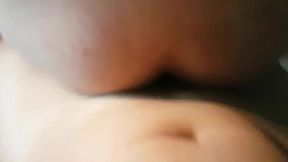 novinho hetero dotado do aplicativo me comeu com forca e gozou dentro do meu cuzinho