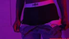 handjob with two hands! damion dayski strokes his bbc until he cums!