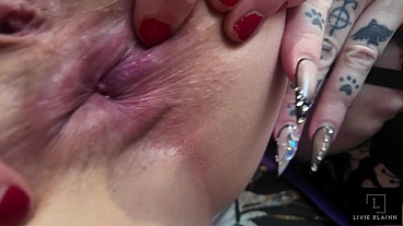 Livie Blainn takes all 3 of Alice Maze's holes
