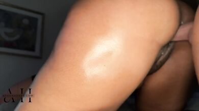 Deep strokin that tight creamy pussy