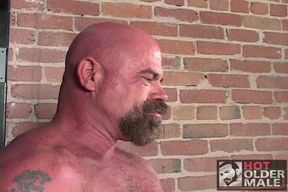 Stepdaddy Hunt 2: Loading Cock