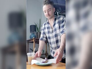 I eat this ube cannoli after I frost it