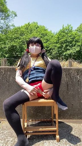 No. 228 Peeing in Split-crotch Shorts