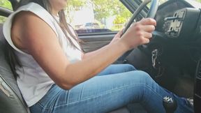 Julianna returns to synchronous practice