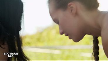 Stacy Cruz and Julia de Lucia First Time Outdoor Threesome