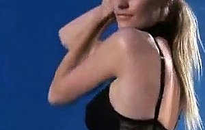 Janes Sultry and Seductive Striptease (Hegre Art)