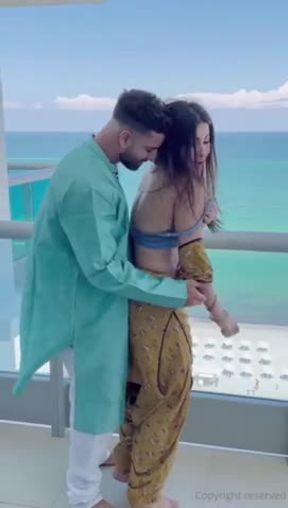 Meetii Kalher Balcony Fuck