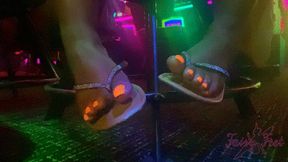 Public Flip Flop Play