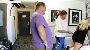 Sexty Plus Size Amateur threesome in hotel