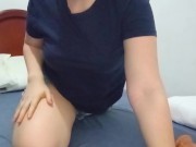 Rosado brillante bajo mis dedos curiosos