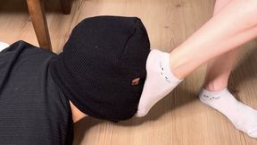 Goddess Adriana Dirty Ankle Socks – Foot Worship
