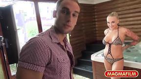 ”Jacuzzi sex in Budapest”