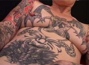 Viel Tattoos, Piercing Und Sperma - Lots of Tattoos, Piercing and Sperm