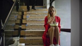 ”Deeper: Hot Model Azul shows her client her naughty side”