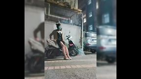 戶外露出自慰射精