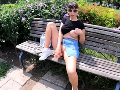 Russian mom - Toy bench - Public outdoor flashing