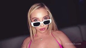 Kendra Sunderland Is On Fire!