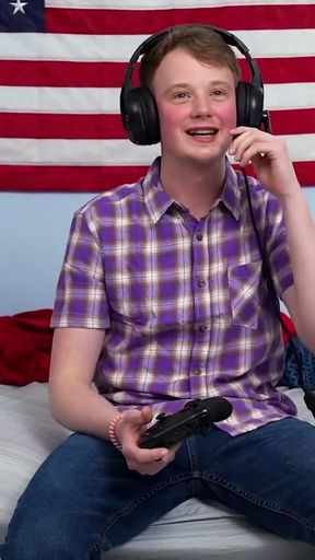 Experienced MYLF Teaches A Virgin Boy Everything He Needs To Know About Fucking Like A Man   Clip 1