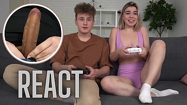 React: She Finally Seduced Her Stepbro While They Were Home Alone