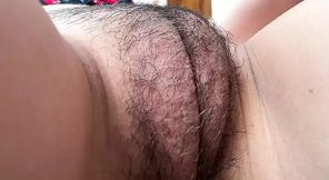 Jerk off to my hairy pussy close up