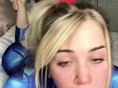 valeriewhitebby - Samus fucks dildo until she cums -