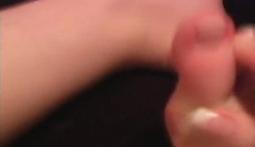 Black haired slut sucking and licking her toes