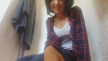 your stepcousin Francesca has something to say and show