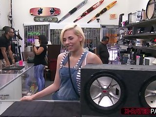 Stevie sells something and fuck pawndude