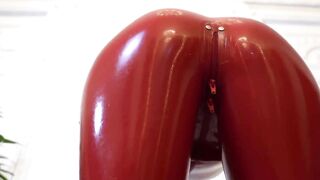 Butt polishing inside red rubber