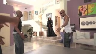 The Mover's Group-Pulverize house wife