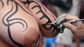 Big Boob bodypainting 001