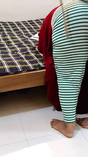 Captivating moment from &quot;Hath Bandh kar Jabardast Choda badi Gand vali Teacher ko - Indian Muslim Female Teacher Tied Up &amp;&quot;