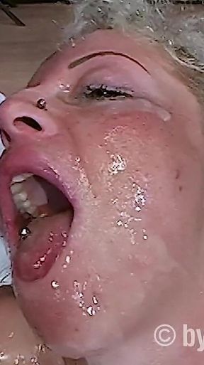 Natural talent Dana, now it's getting bubbly....