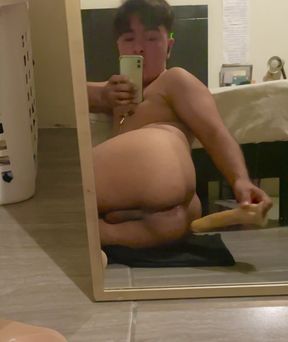 Young fucker plays with his fat ass