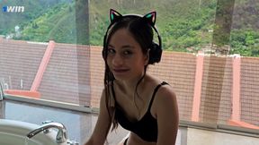 Beautiful white whore comes into my house just to fuck me