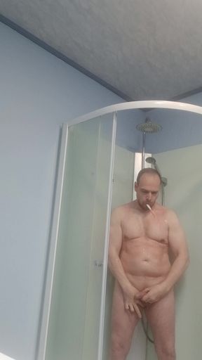 I love showing myself naked and imagining that your wife is fingering herself while looking at me