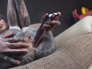 Anuskatzz grabs her cold, stainless iron toy and slips it unfathomable into her constricted butt